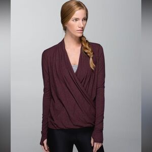 Lululemon-Radiant Long Sleeve